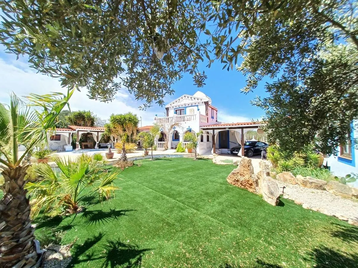 Art Villa Claudia L'Ametlla de Mar Farm stay