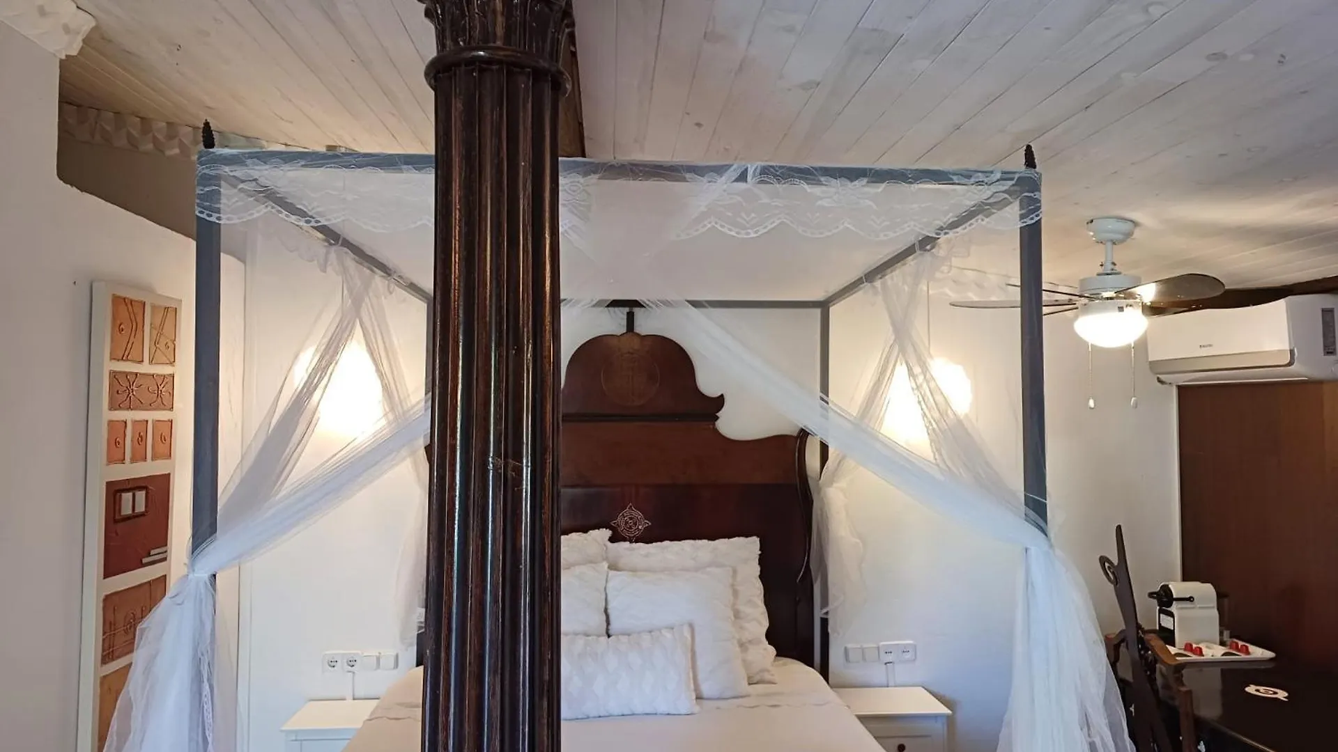 Farm stay Art Villa Claudia L'Ametlla de Mar